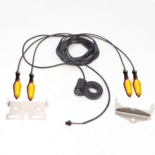 LED-Richtungsanzeiger-Set für E-Bikes 36 V bis 72 V EBKE V04 4 Stück Pfeilblinker mit Schalter am Lenker und Metallhaltern IPX5 Schutzart