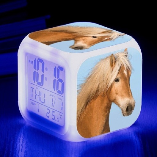LED stolové hodiny