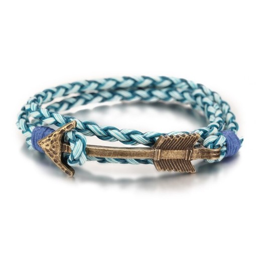 Lederarmband mit einem Pfeil
