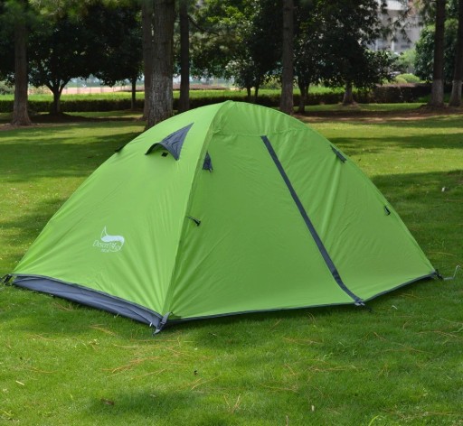Lehký outdoorový stan pro 2 osoby