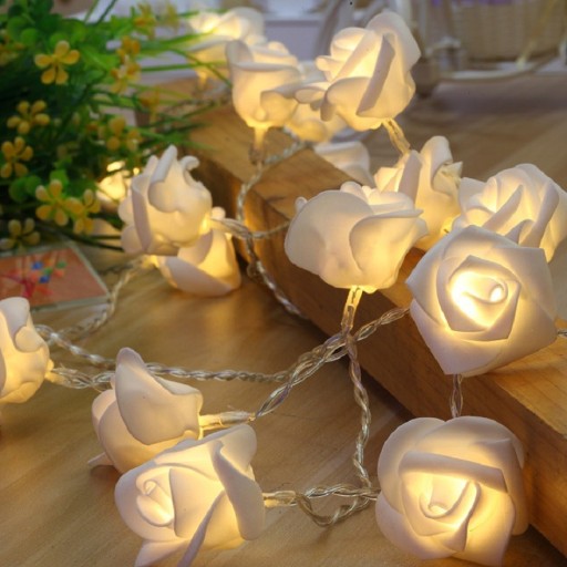 Leichte LED-Kette mit Rosen