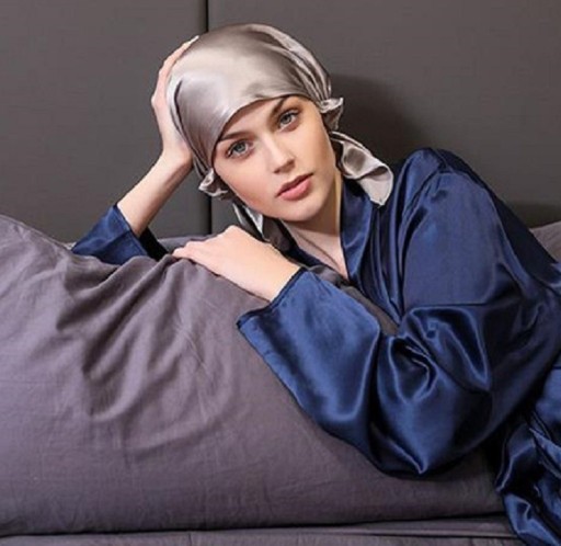 Lenço de seda para senhora