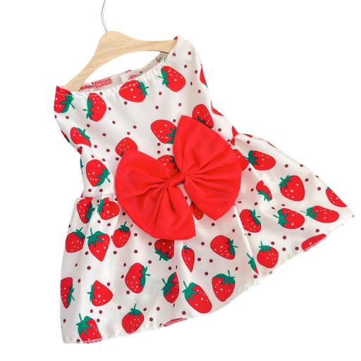 Letnie sukienki dla psów M 32 x 32 cm Urocze sukienki w truskawkowy wzór Czerwona kokarda Stylowy, przewiewny strój dla małych psów Wygodne letnie ubranie