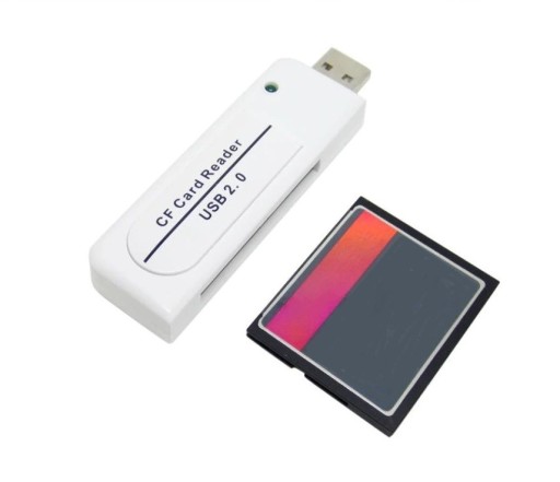 Lettore di schede di memoria CF USB