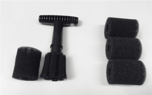 Limpeza de orifícios para parafusos e porcas de rodas