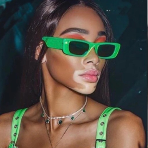 Lunettes de soleil pour femmes E1746