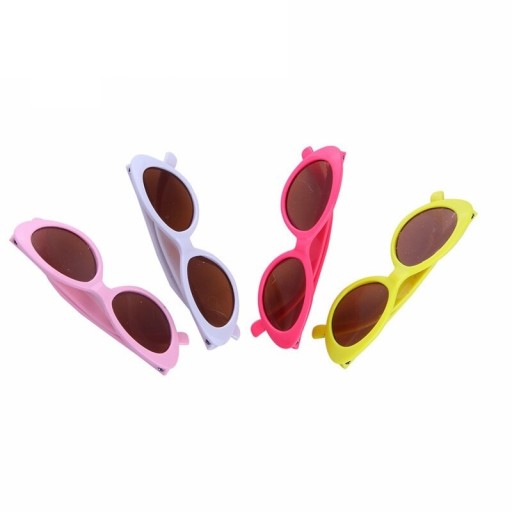 Lunettes de soleil pour poupée A1534