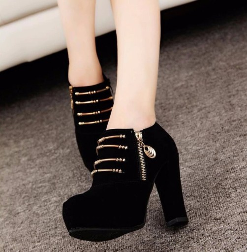 Luxury Women's Ankle Boots with Heels J1368