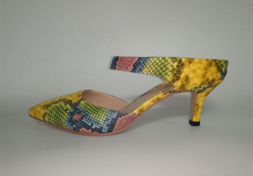 Luxury Women's Heels with Snake Pattern