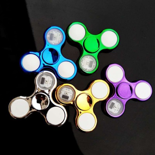 Lysende fidget spinner E83