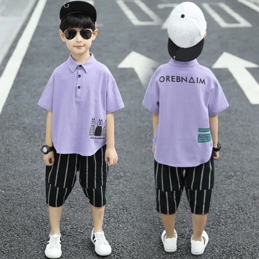 Maglietta e pantaloni corti da bambino L1605