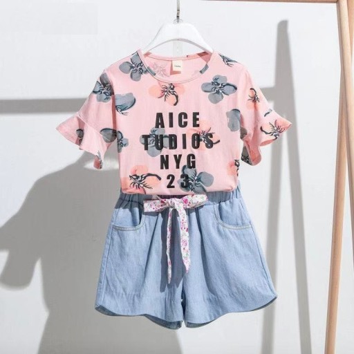 Maglietta e pantaloni corti per ragazza L1236