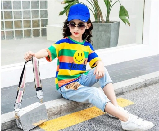 Maglietta e pantaloni da ragazza L1290