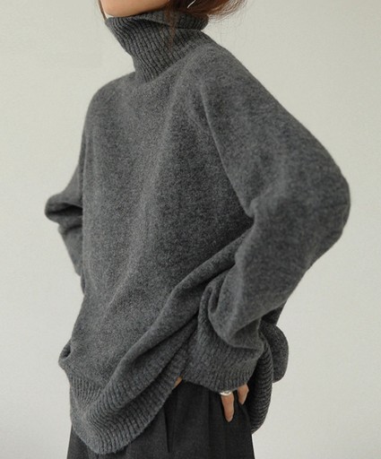 Maglione a collo alto da donna G299