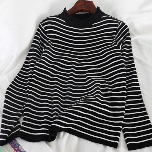 Maglione a righe da donna G305
