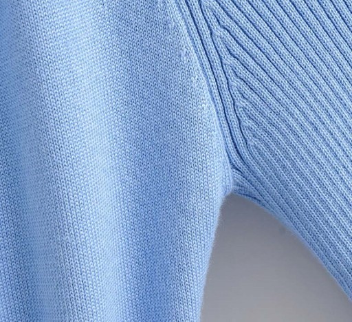 Maglione da Donna con Collo Alto A51