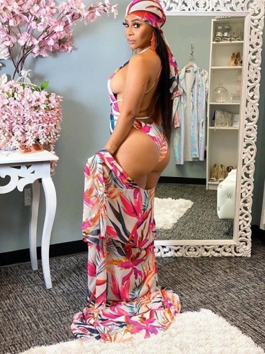 Maillots de bain pour femmes, couverture et foulard