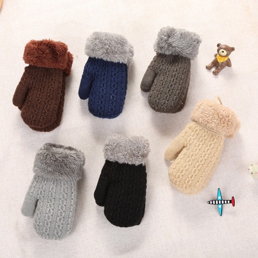 Mănuși de iarnă pentru copii cu blană