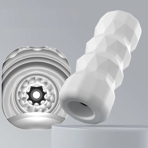 Masturbatore maschile con forma ergonomica e interno realistico, impermeabile 14x5,5 cm, confezione discreta