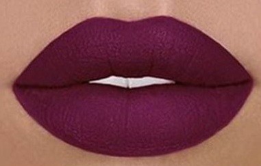 Matter, langanhaltender flüssiger Lippenstift