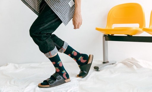 Meias de homem com estampado de fruta