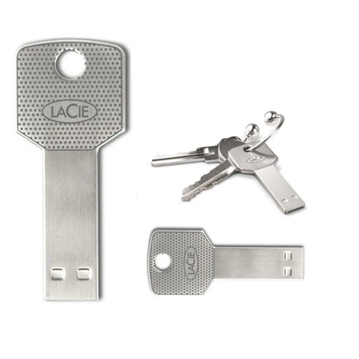 Metalowy klucz do napędu flash USB