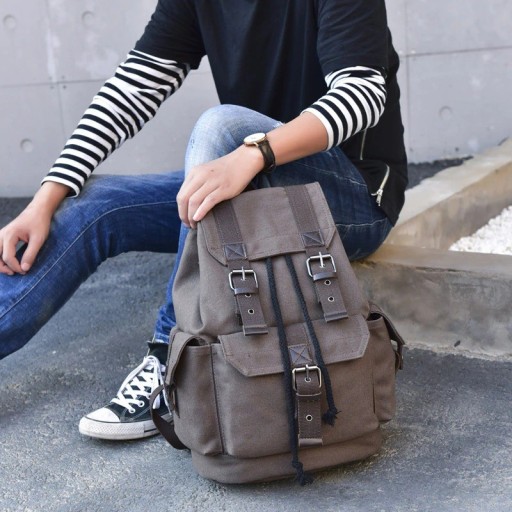 Miesten reppu E1078
