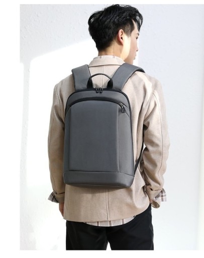 Miesten reppu E1130