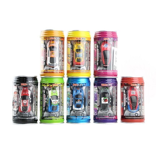 Mini RC modellbil i ett rör