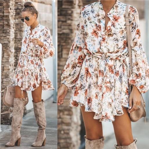 Mini vestido de verano con mangas largas