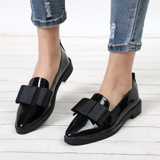 Mocassins femininos com laço J1132