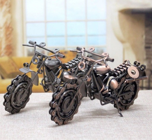 Modelul metalic al unei motociclete