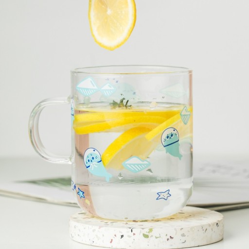 Mug en verre avec des animaux A1400