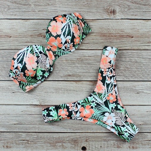 Naisten bikinit P248