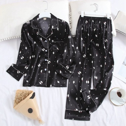Naisten pyjama P2585