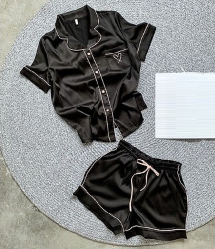 Naisten pyjama P2594