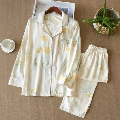 Naisten pyjama P2612