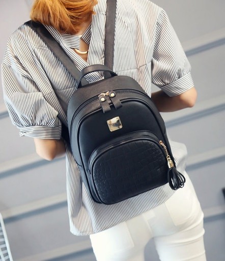 Naisten reppu Preppy-tyyliin J1824