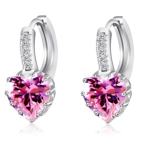 Naisten sydänkorvakorut kivillä