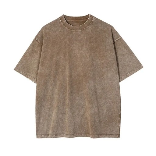 Naisten ylisuuri lyhythihainen T-paita. Streetwear-toppi pyöreällä pääntiellä. Muodikas löysä istuvuus. Vintage-henkinen pesty look jokaiseen päivään.