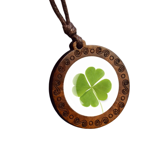 Necklace with Clover Pendant Adjustable Length 44–83 cm Wooden Frame Green Lucky Motif on Cord for Everyday Wear