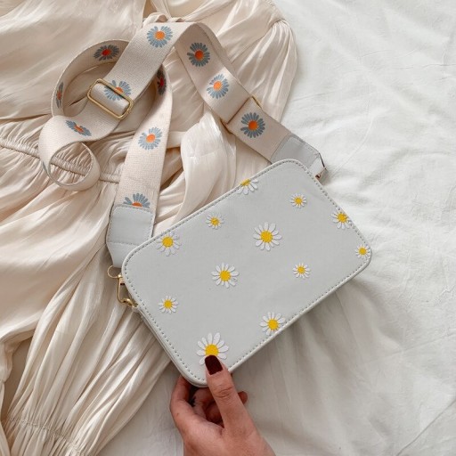 Női crossbody százszorszép kézitáska