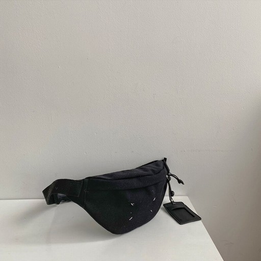 Női T840 övtáska