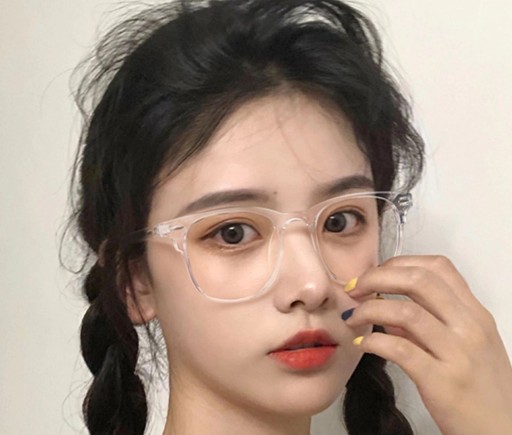 Occhiali contro la luce blu