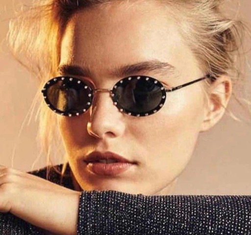 Occhiali da sole da donna E1480