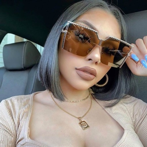 Occhiali da sole da donna E1749