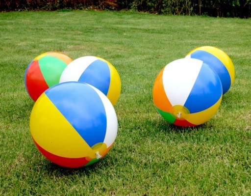 Oppustelig farverig ballon