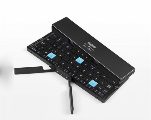 Opvouwbaar draadloos toetsenbord met geïntegreerd Bluetooth standaard voor 3 apparaten Afmeting 20,3 x 8,9 cm Aluminiumlegering met reistas