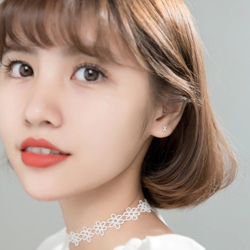 Orecchini a bottone da donna H831