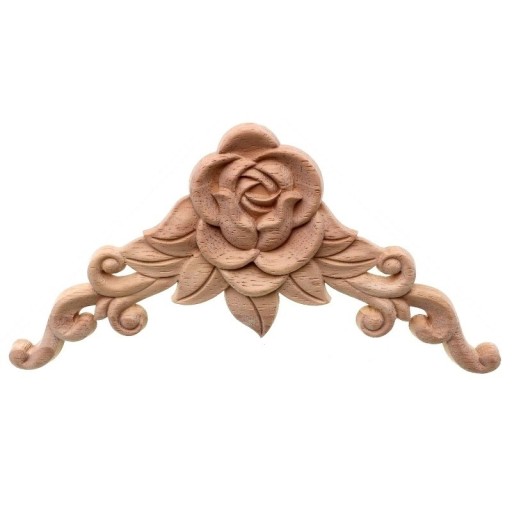 Ornamento de madeira com rosa